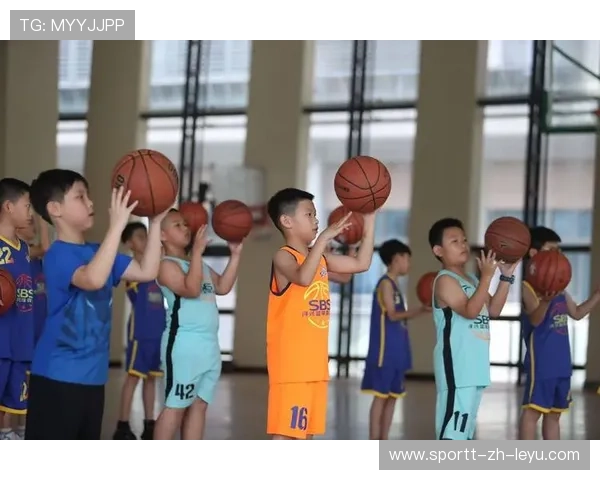 篮球青训营专项体能训练课程优化，篮球团队体能训练